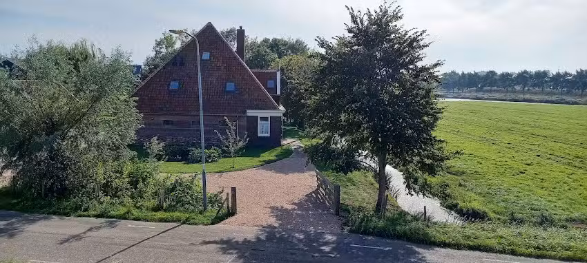 Aan de Dijk