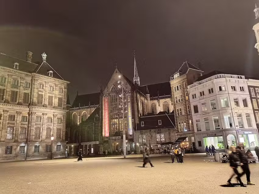 Hostal Uptown en Ámsterdam