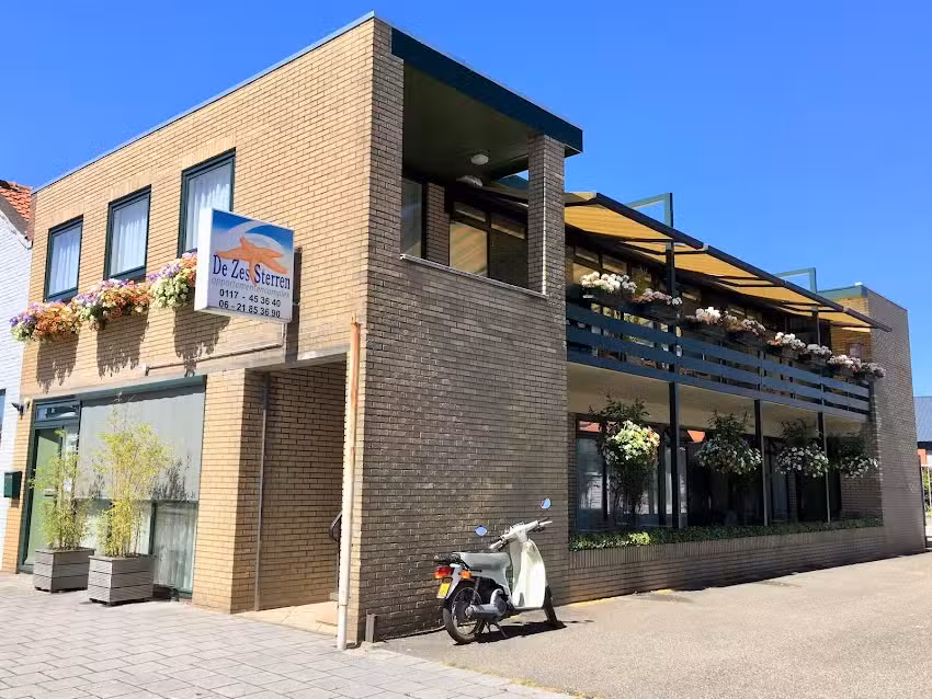 Apartamentos Las Seis Estrellas