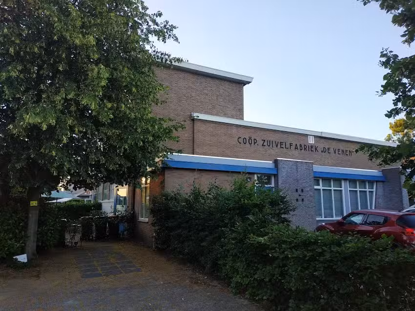 B&B Home is where the heART is