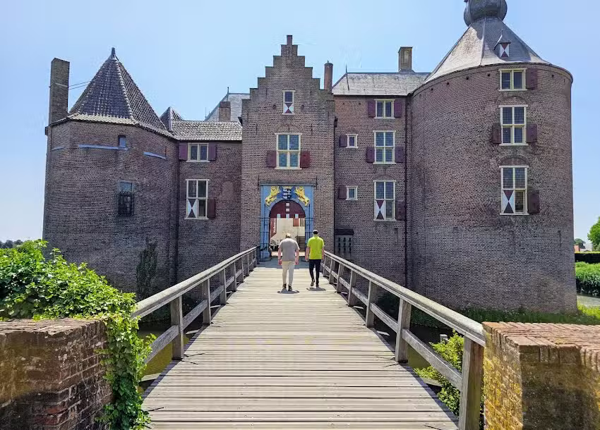 B&B Ammersoyen Castle
