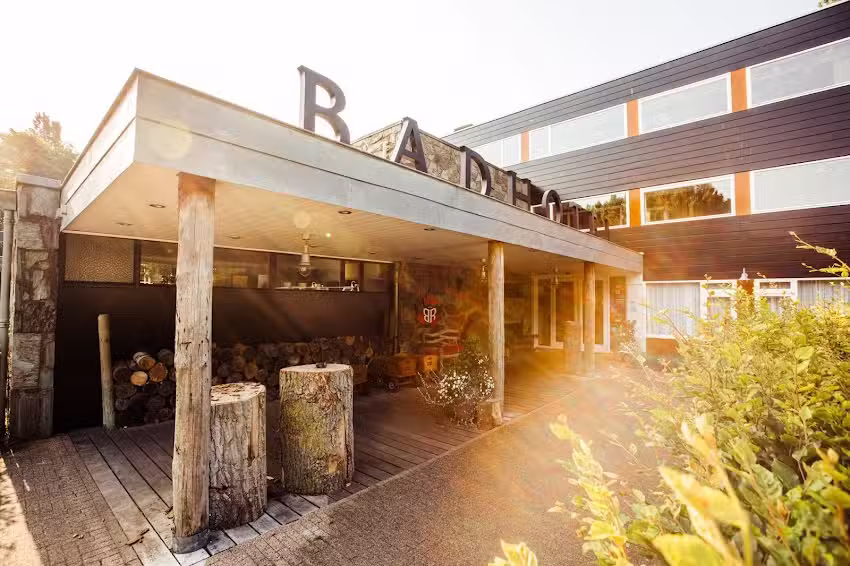 Badhotel Rockanje & Brasserie Lodgers