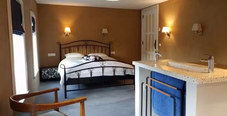 Bed and Breakfast 1889