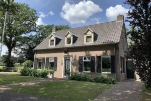 Bed & Breakfast -Brinkesdiek/ Vakantiewoning Lis de Maison.