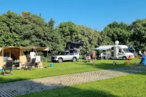 Camping, B&B de Plakken