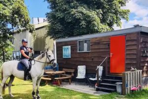 Camping- und Wohnmobilstellplatz De Rijnhoeve