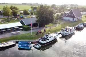 It Krúswetter campsite and marina