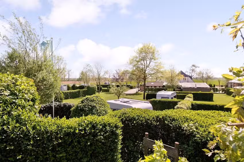 Charme Camping De Rijnstrangen