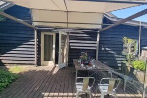 Complete Private House With Free Parking And Wifi