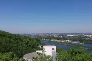 Acogedor albergue en barco flotante «Het Vrijthof»