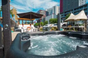 Die Achterbahn und das Aquarium