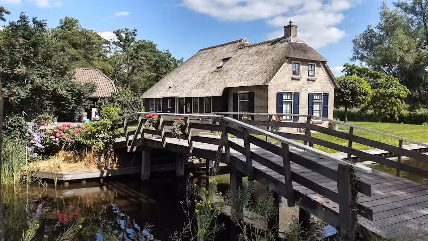 Location de bateaux Kruumte – Restaurant – Hôtel