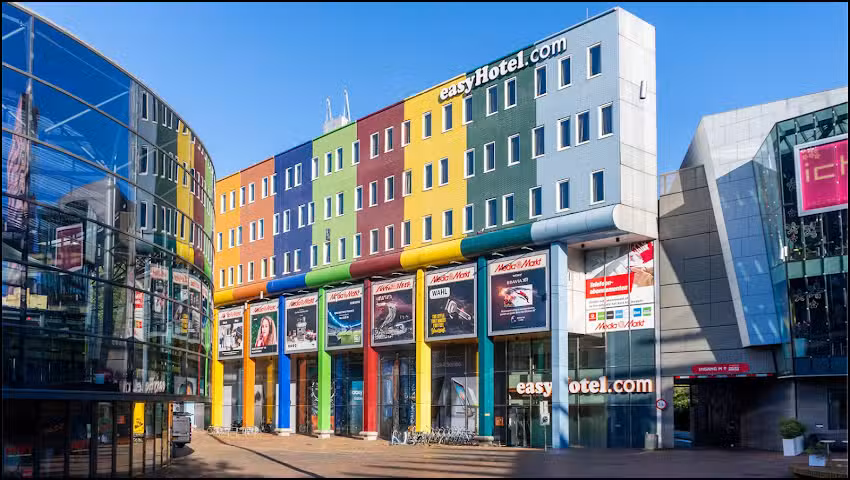 easyHotel Ámsterdam Arena Boulevard
