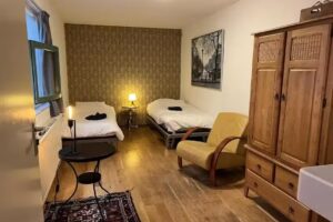 Family House Close To Amsterdam And Train