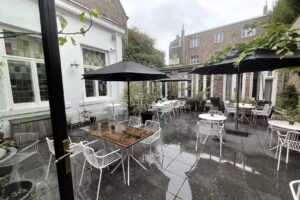 Fitz Roy Stadthotel, Bar und Garten