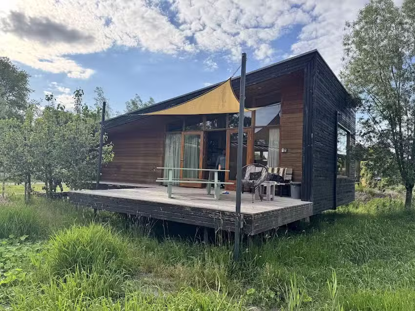 FreeLodge Village – Campamento base en Ámsterdam