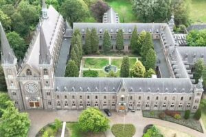 Guest house Koningshoeven Abbey