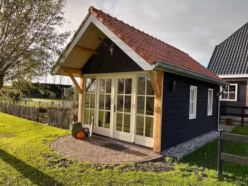 Guest house By Henny