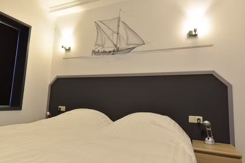 Harbor view West side