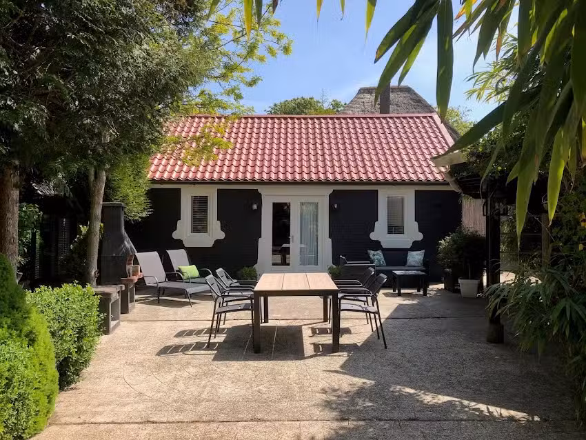 Dutch Air Bed & Breakfast