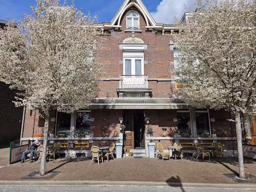 Hôtel Café Le Bonheur