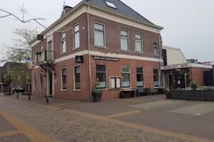 Hotel het Gemeentehuis Uithuizen