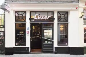 Hotel Luxer