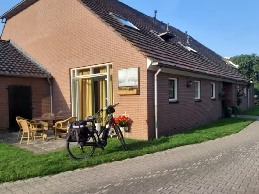 Hotel Pension B&B De Lindenhof