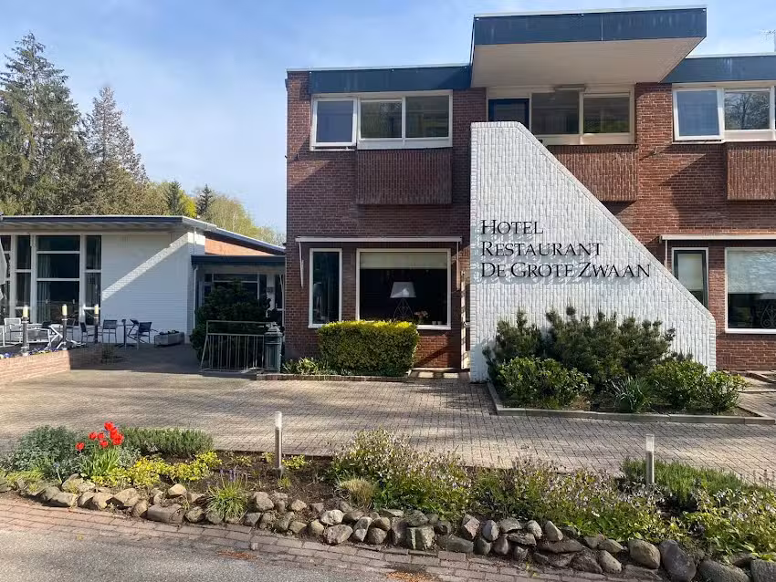 Hôtel-Restaurant De Grote Zwaan
