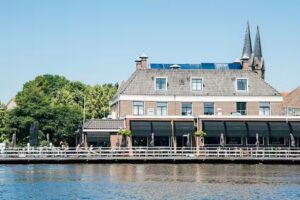 Hotel Restaurant Het Rechthuis on the Amstel