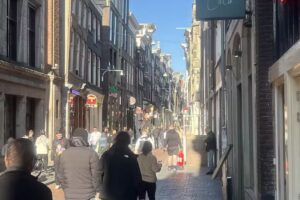 Kuwadro Guesthouse Center