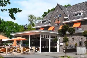 Loco Food & Drink – Restaurante a la carta y de tapas con servicio de hotel