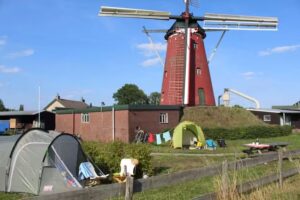 Logiesverblijf & Kleinschalige Camping De Möllenhook