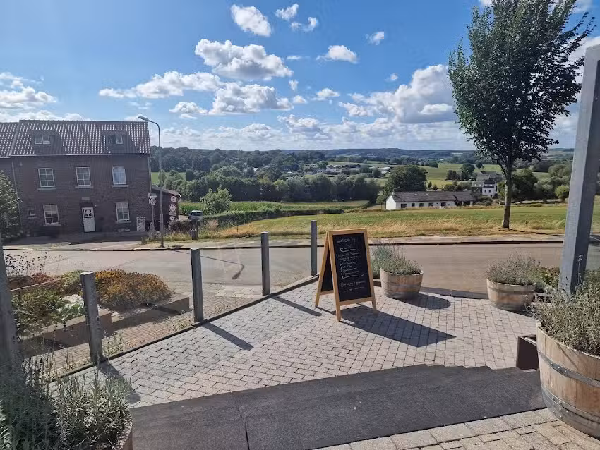 LÖSS Weinhotel und Verkostungsraum