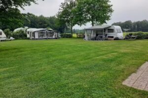 Minicamping / Appartements à la ferme Erve Vleerbosch