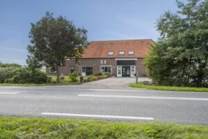 Minicamping et Ecuries De Heuvel