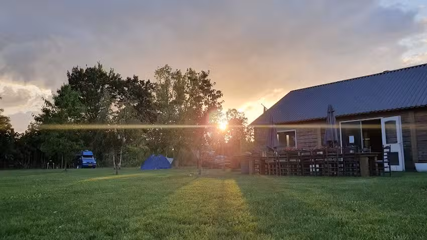 Minicamping Mortels Buiten