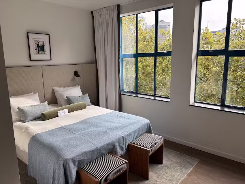 Morgan & Mees Rotterdam – Restaurant, bar et boutique-hôtel