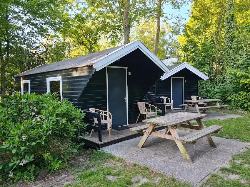 Naturbad und Campingplatz Engelbert (Groningen) (auch Wanderhütten)