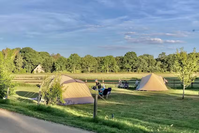 Camping en pleine nature « La piste de la contrebande »