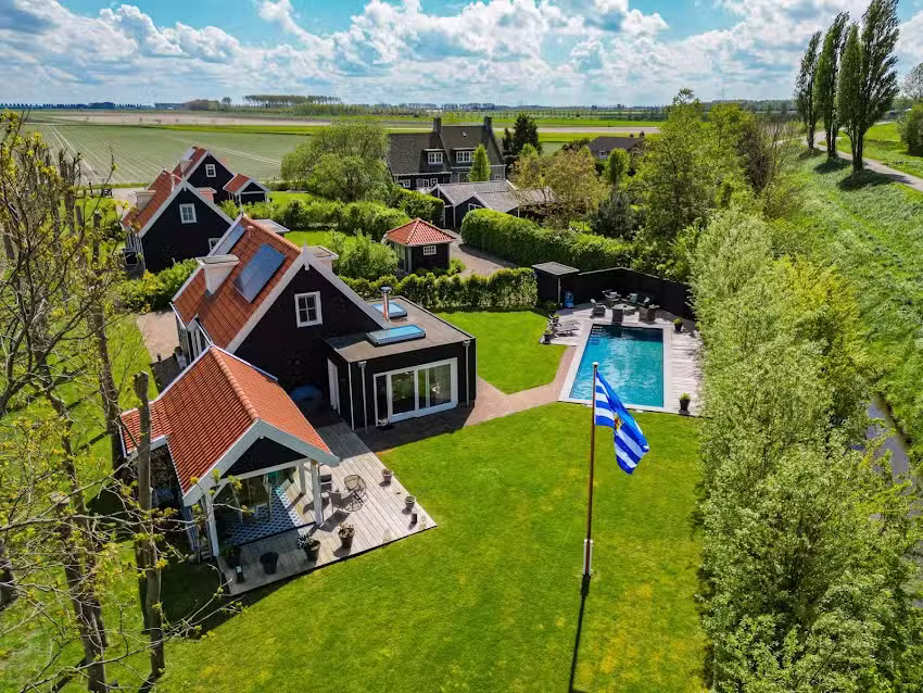 Casa de la Naturaleza con Piscina – Groeneweg 6