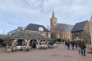 Pase la noche bajo el Lange Jaap