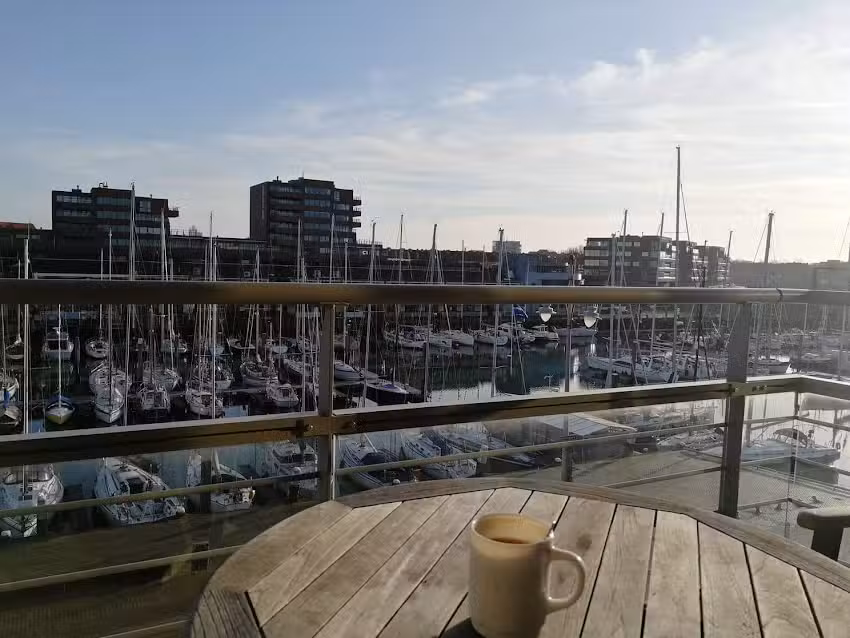Scheveningen Diamond View Strand und Hafen