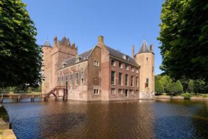 Stayokay Hostel Heemskerk (Castillo de Assumburg)