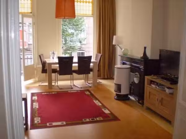 Sunny Apartment Amsterdam Zuid