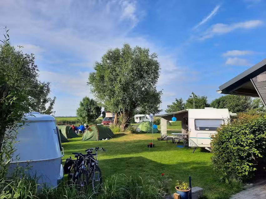 Teegarten und Mini-Campingplatz De Dille