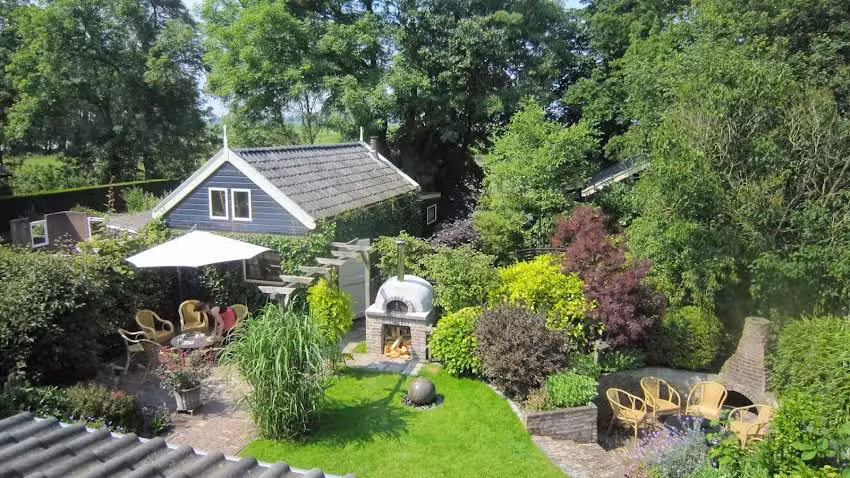 Theetuin `t Vosje / B&B De Vliegenzwam