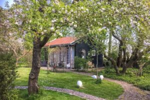 Holiday homes De Zwaluwenhof, Kats