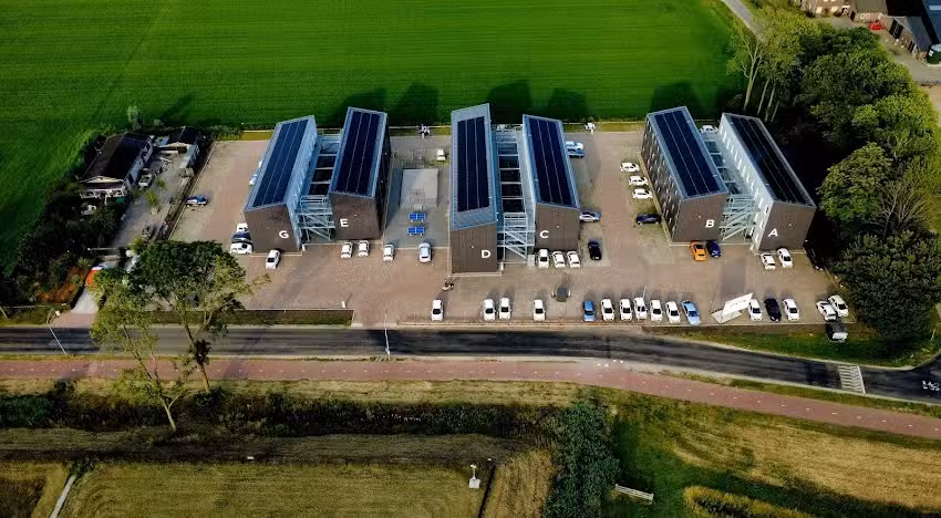 Van der Donk-De Laat Holding B.V.