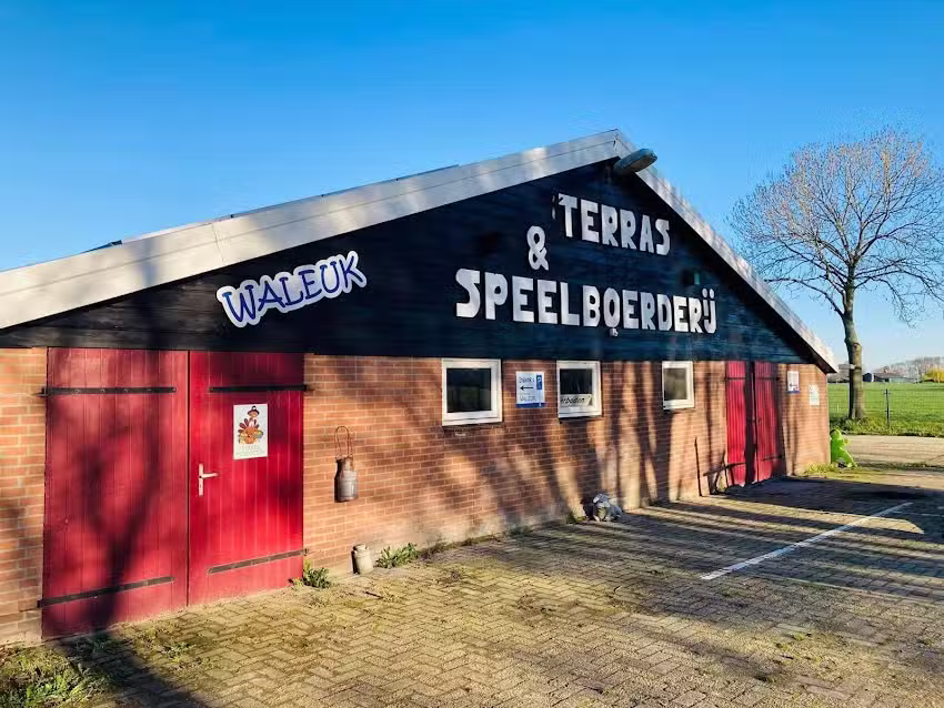 Ferme de loisirs, de jeux et de fête WALEUK Waalwijk